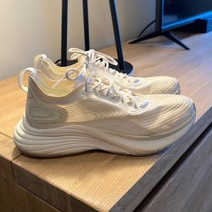 APL Streamline in Ivory